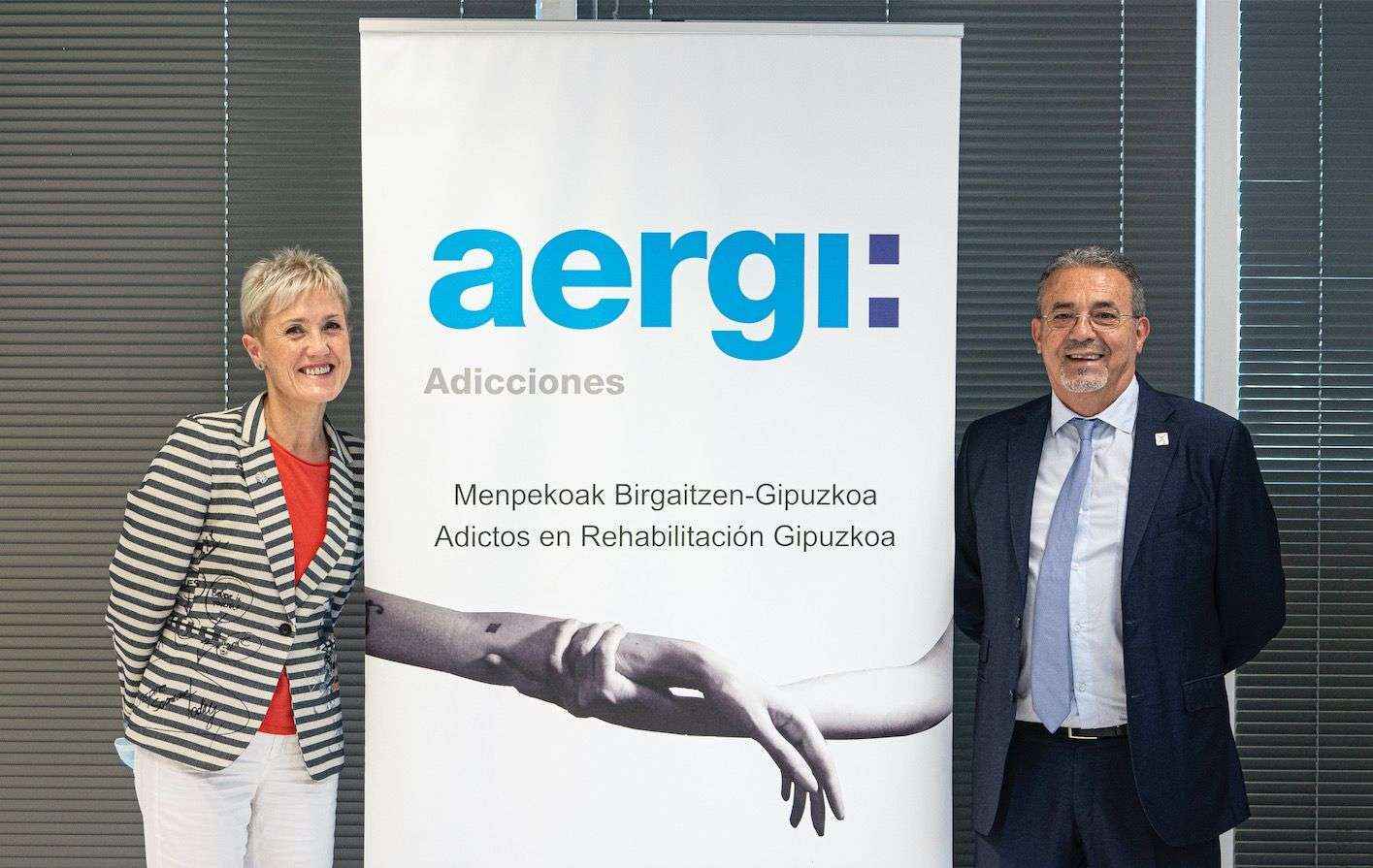 El Colegio Oficial de Enfermería de Gipuzkoa recibe la Insignia de Oro de AERGI