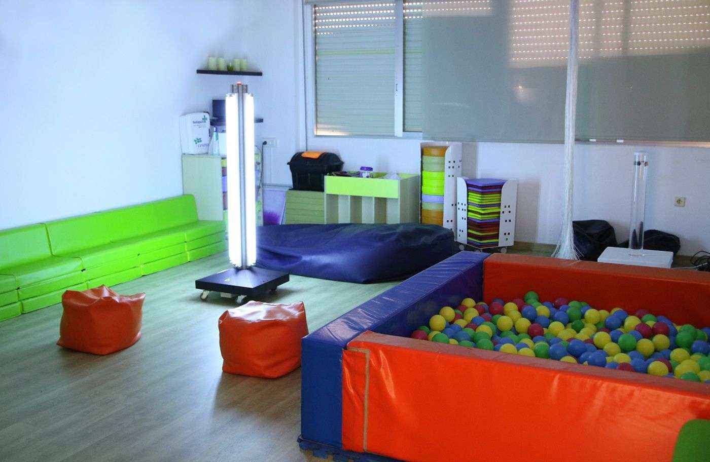 Centro especializado en autismo instala purificadores de aire y lámparas ultravioleta contra el coronavirus