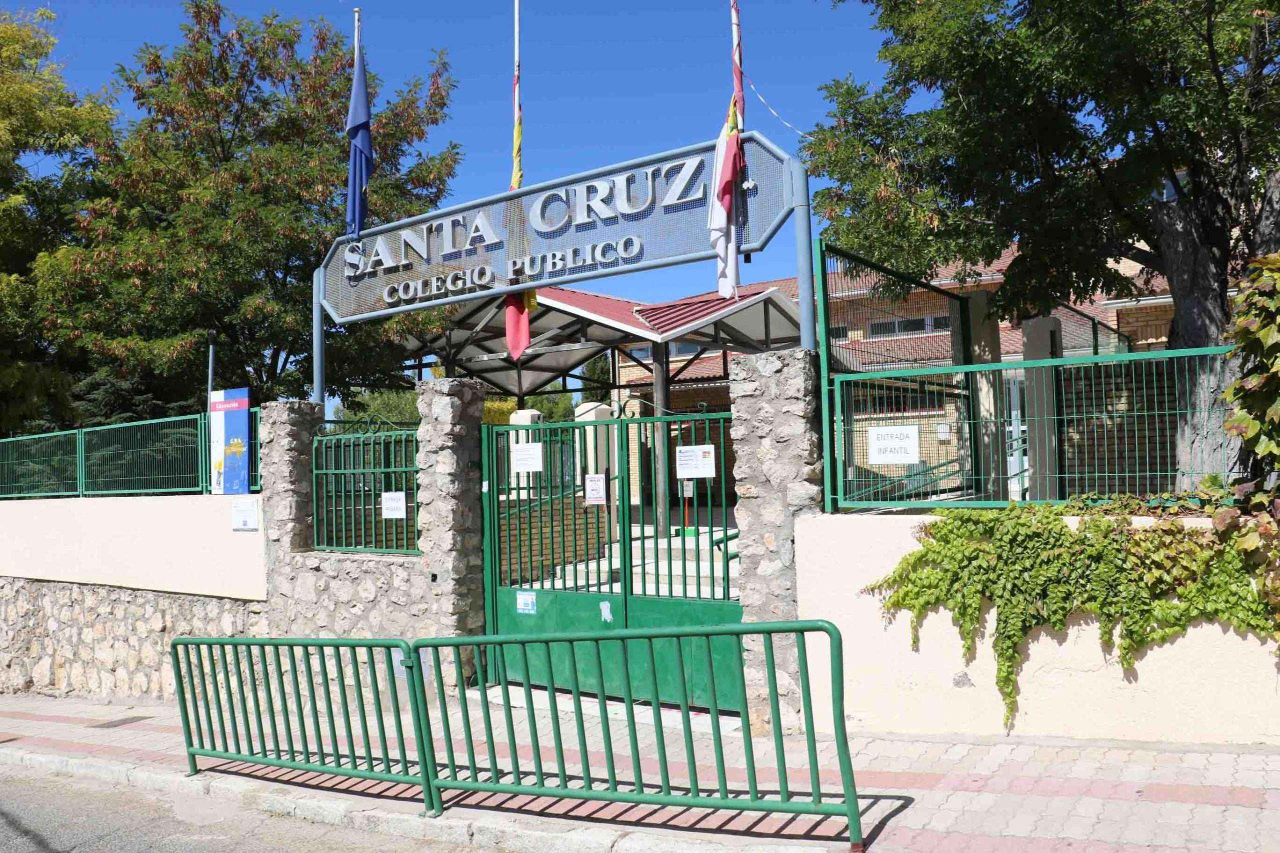 El Ayuntamiento culmina obras en el Colegio Público Santa Cruz