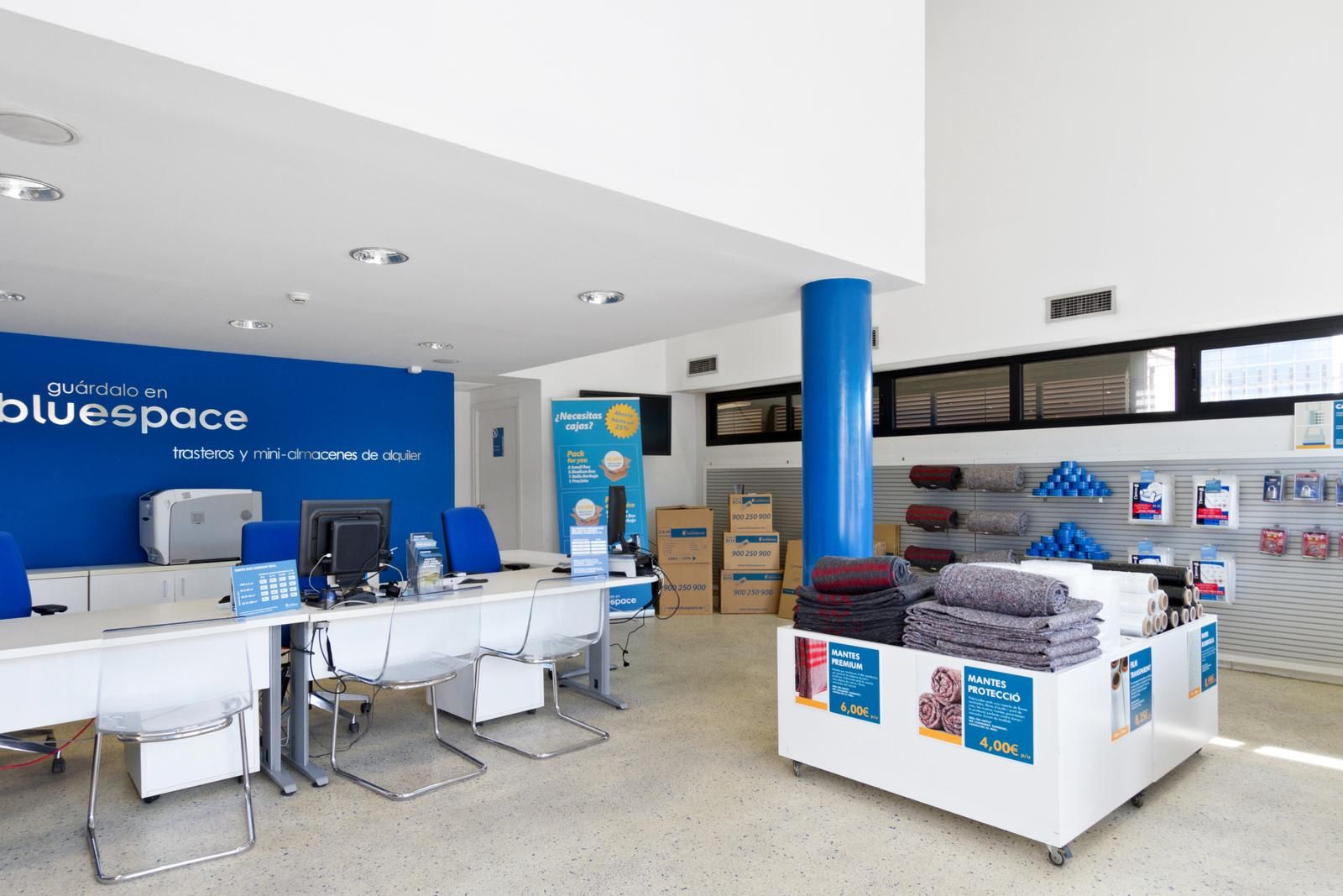 Bluespace contrata a medio centenar de personas en tiempos de Covid-19