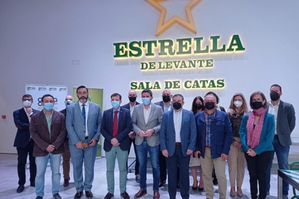 Aema toma un Café Ambiental con el consejero de Medio Ambiente de la Región de Murcia