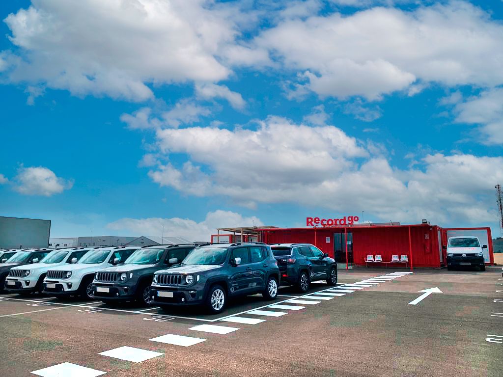 Record go abre las puertas de su delegación en Menorca