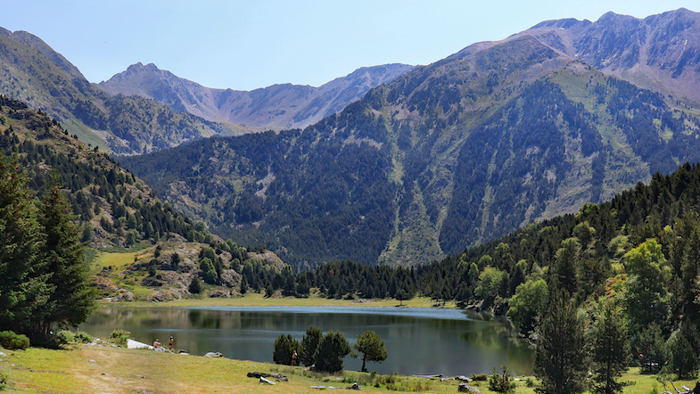 L’estany de Font Viva, una ruta ideal para la práctica del senderismo en familia en La Cerdanya